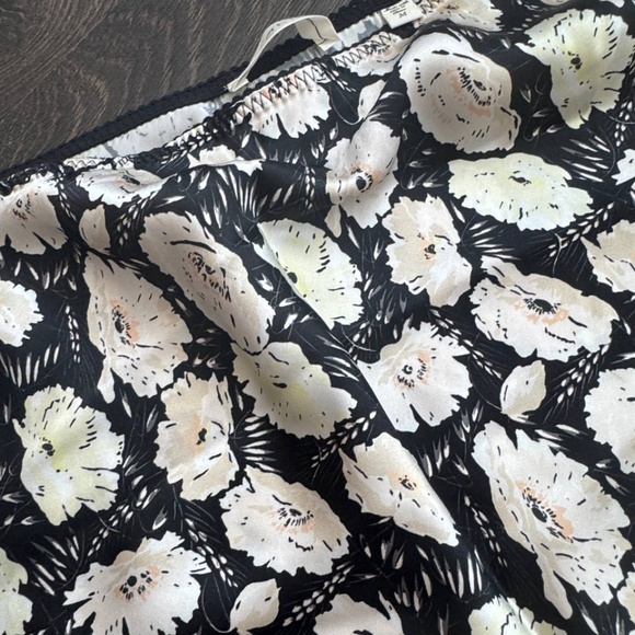 Doen NWOT Elowette Skirt - Noir Fleurs D'Anemone - Picture 14 of 14